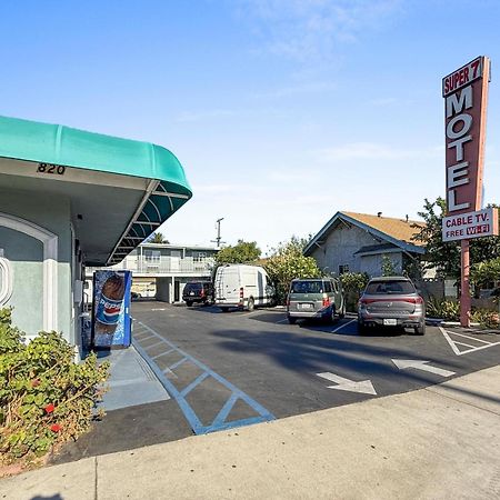 Super 7 Motel - Anaheim Packing District & Disneyland Luaran gambar