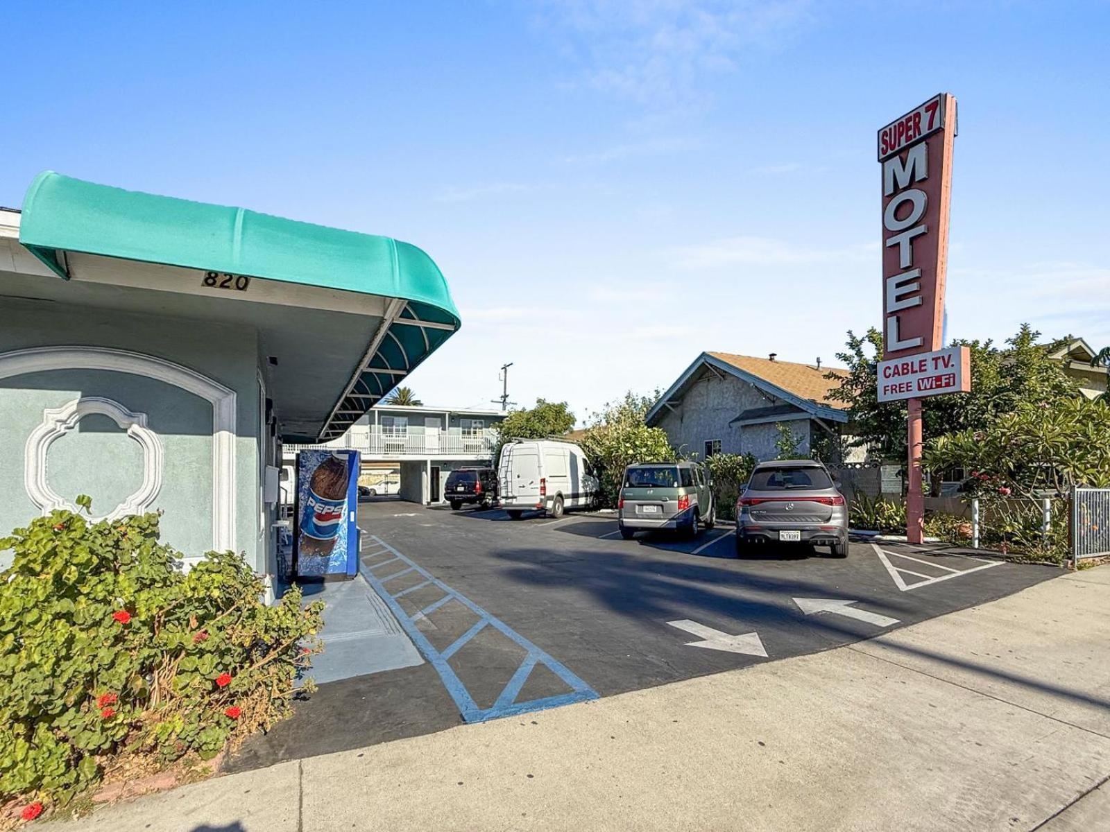 Super 7 Motel - Anaheim Packing District & Disneyland Luaran gambar